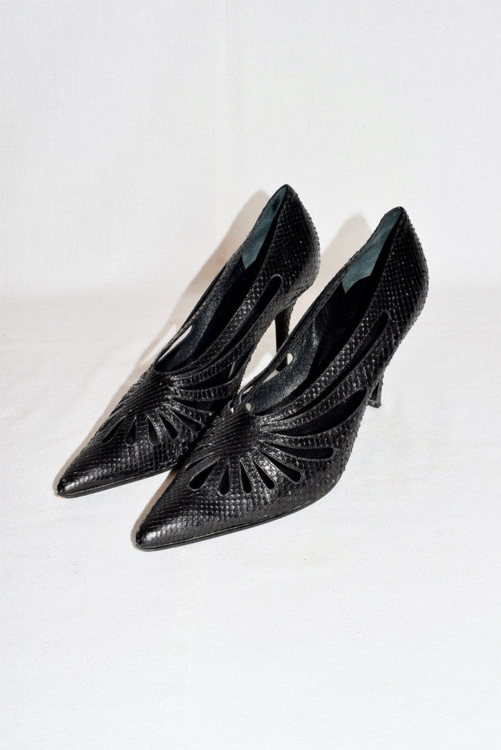 Veronique Branquinho pumps with cutout pattern AW06