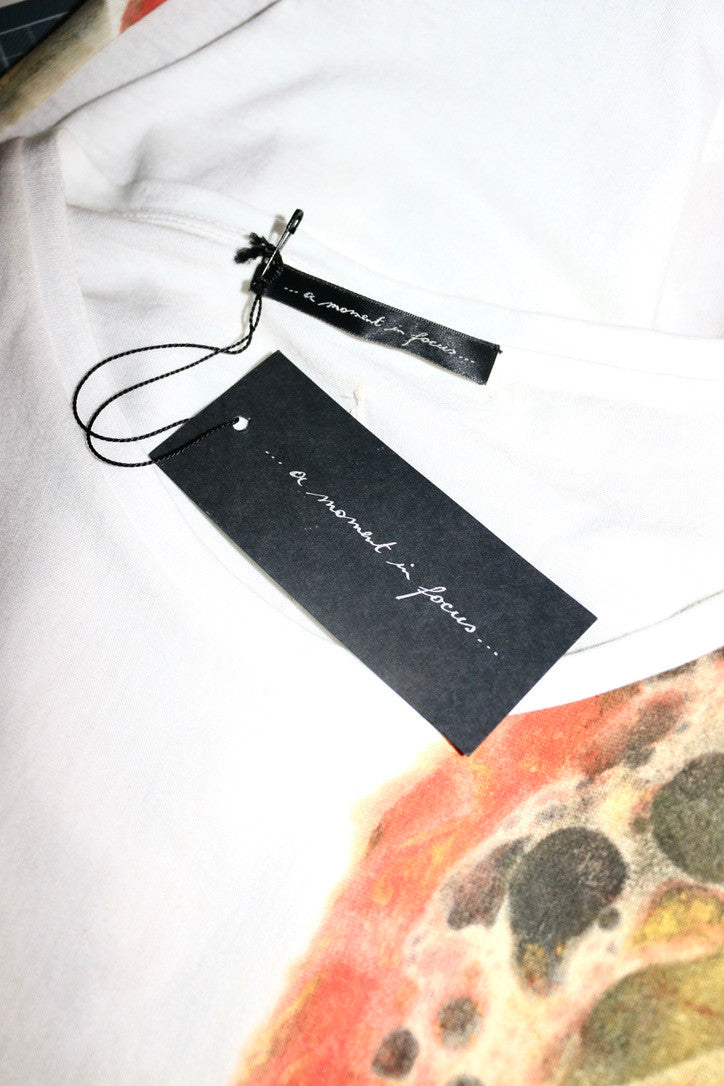 A Moment In Focus... printed t-shirt