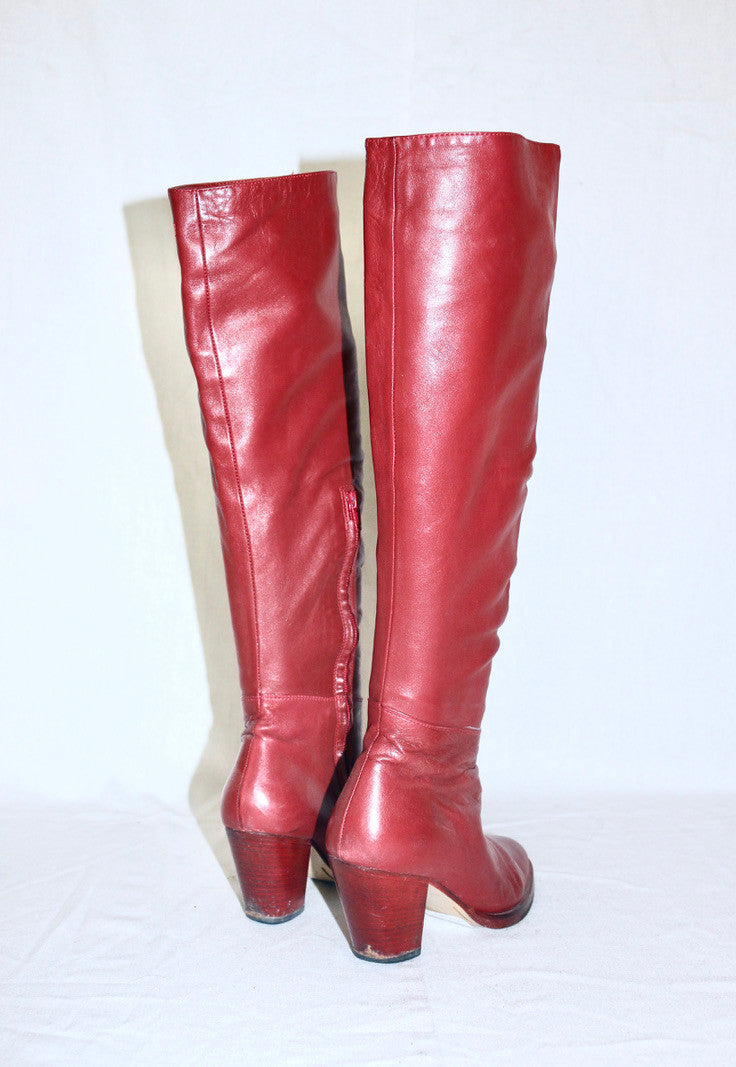A.F. Vandevorst bend knee high boots