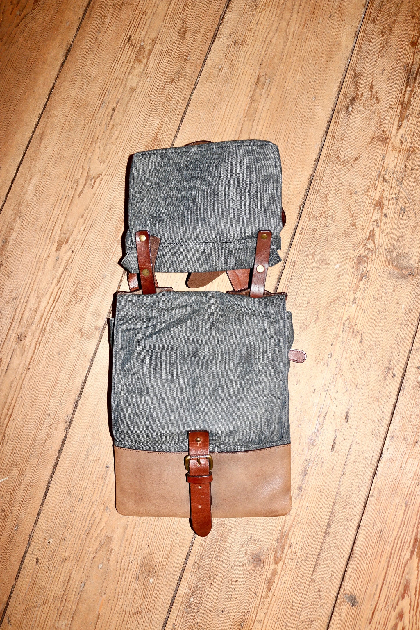 Dries Van Noten messenger bag