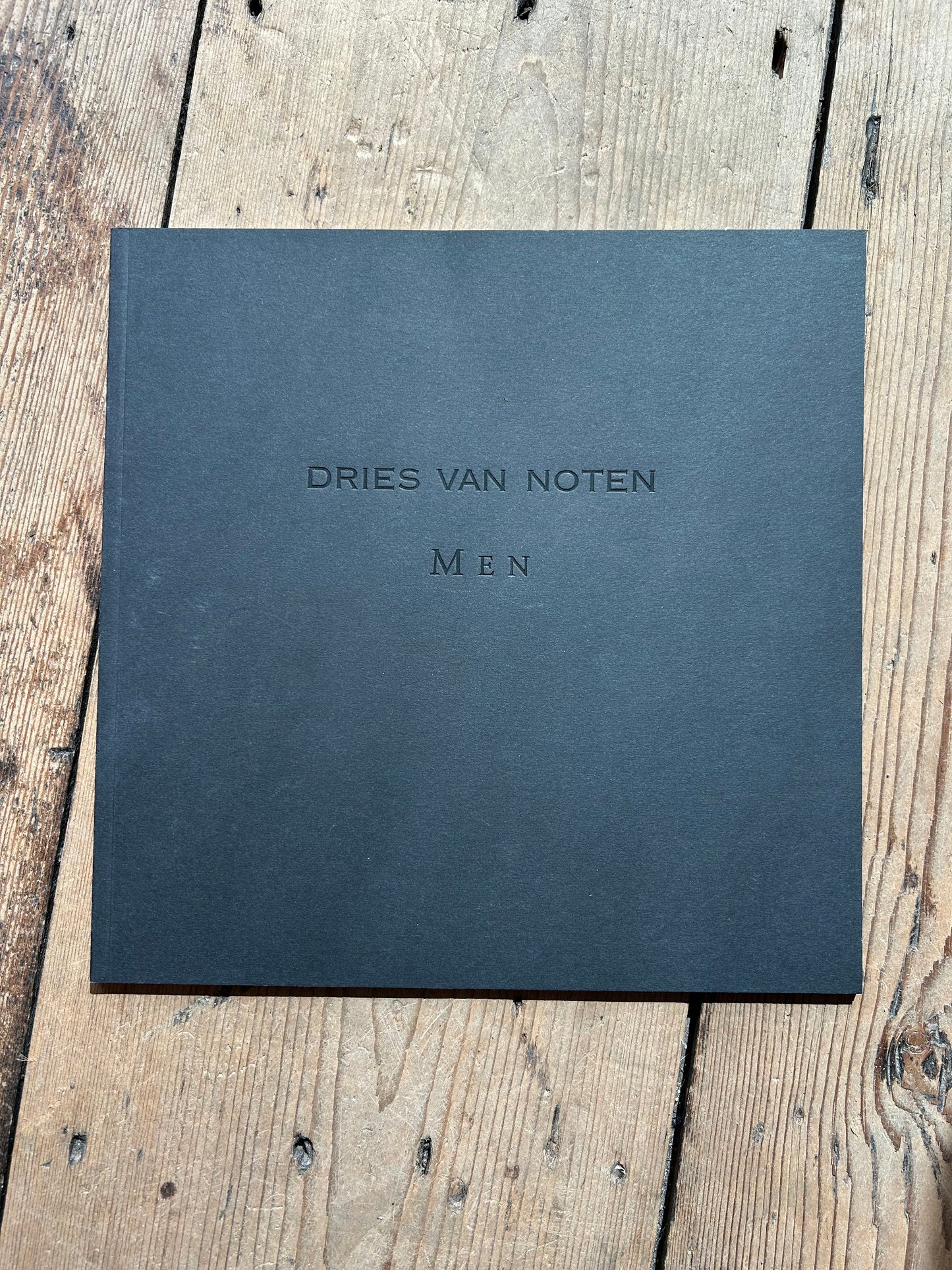 Dries Van Noten Men Winter 1998 - 1999 catalogue