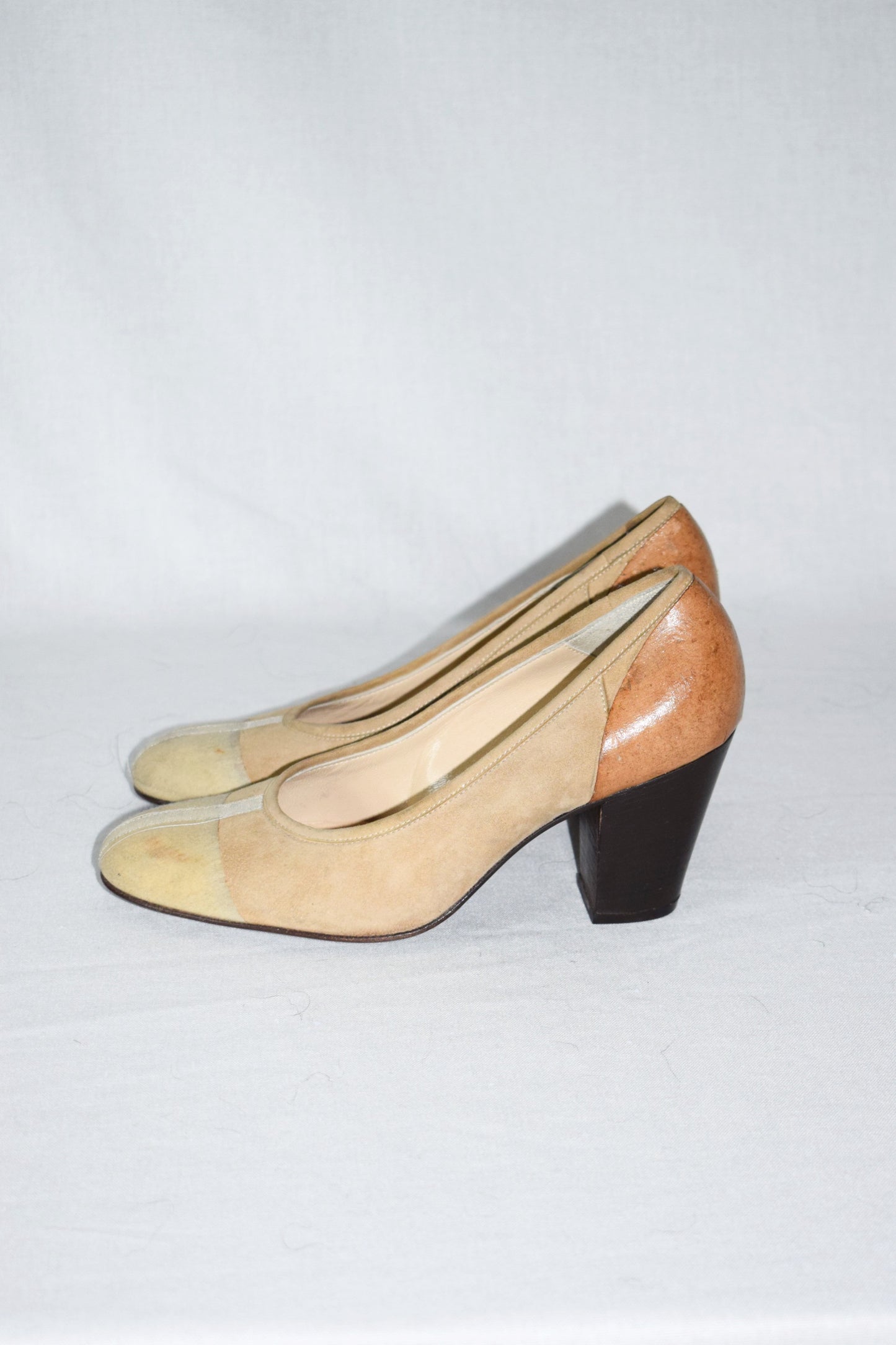A.F. Vandevorst suede pumps SS08