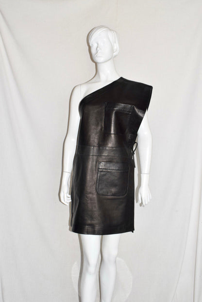 Lieve Van Gorp leather apron