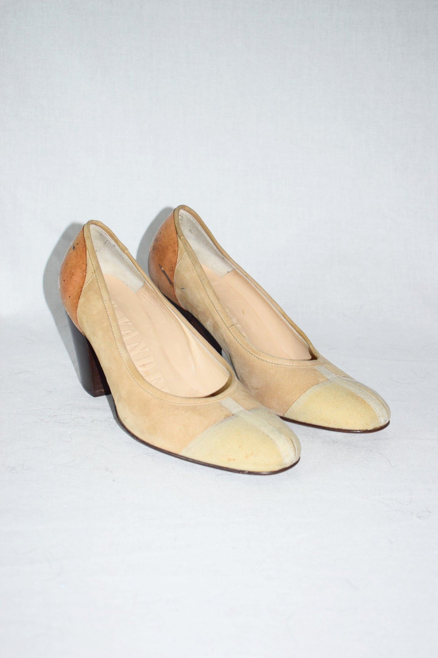 A.F. Vandevorst suede pumps SS08