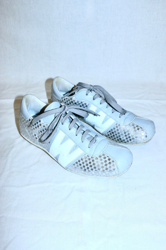W&LT trainers