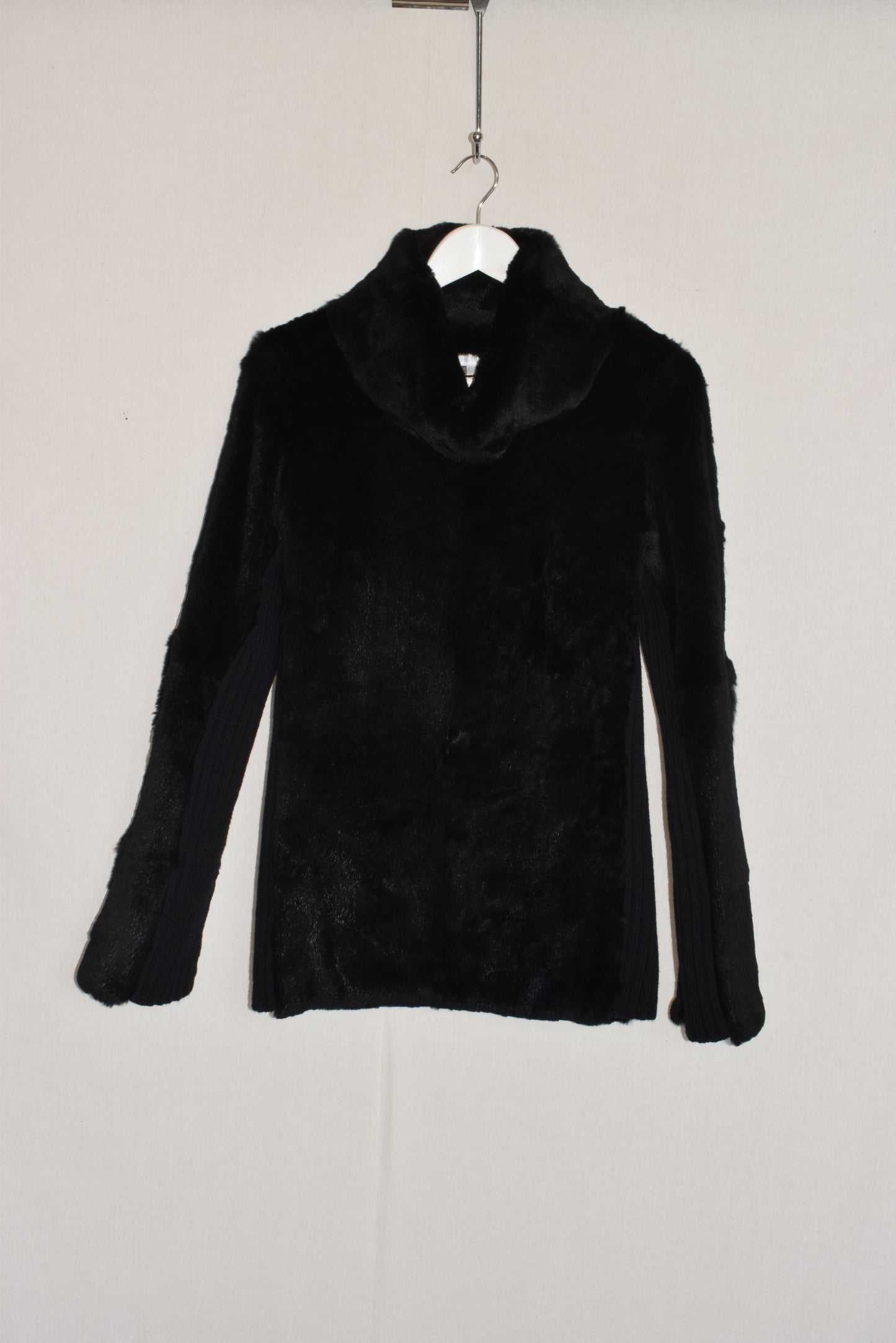 Veronique Branquinho fur jumper AW05