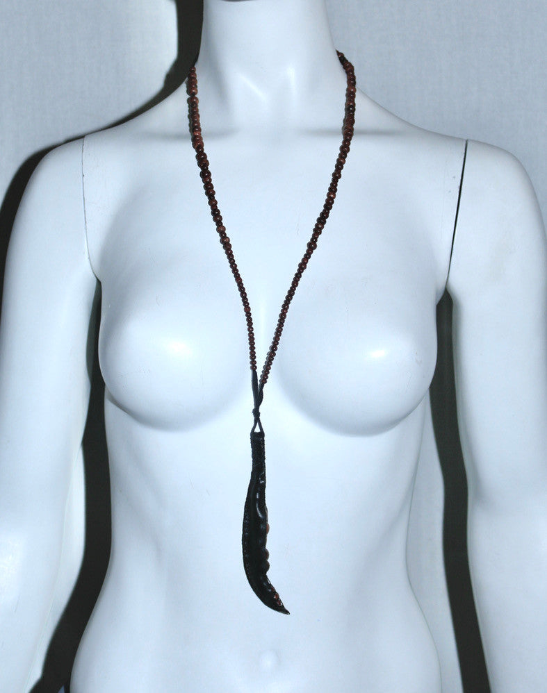 Ann Demeulemeester pea pod necklace