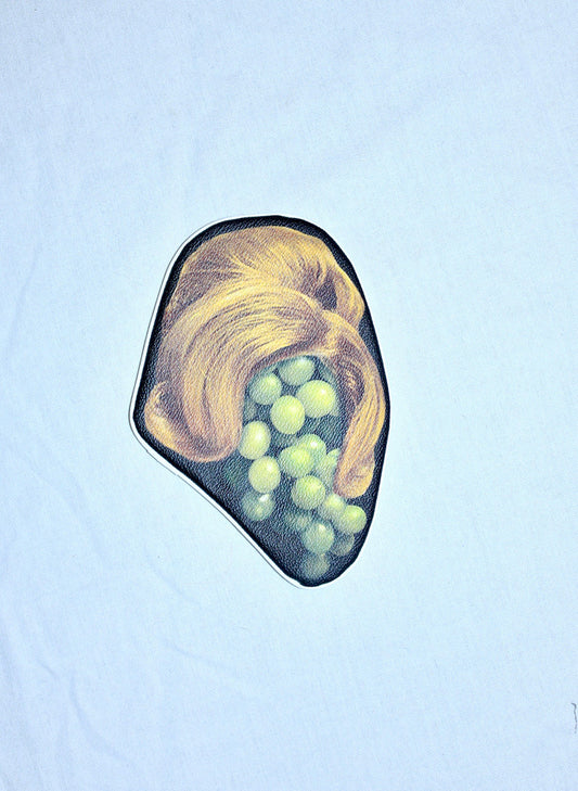 Undercover Hairdo Grapes Pouch