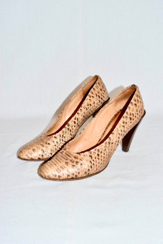 Veronique Branquinho snake pump