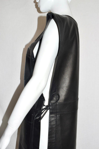 Lieve Van Gorp leather apron
